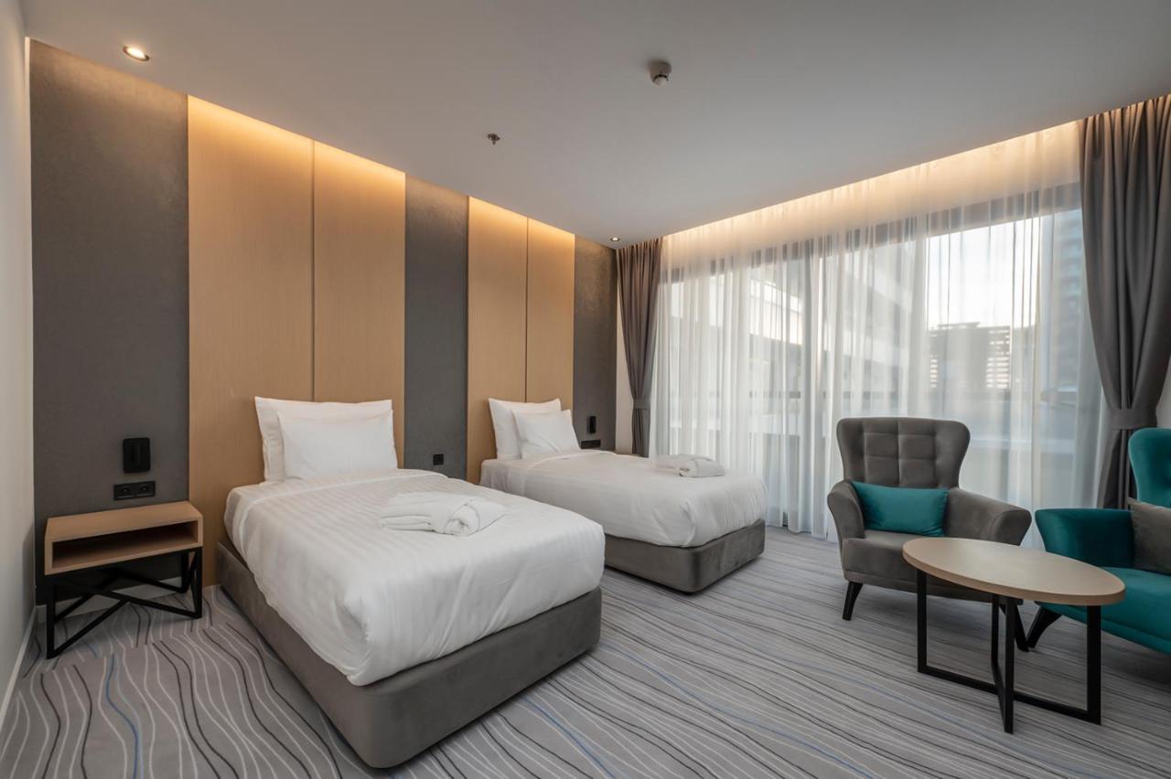 The Grandeur Hotel Батуми Экстерьер фото