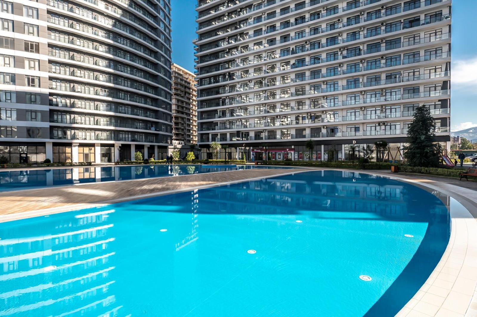 The Grandeur Hotel Батуми Экстерьер фото