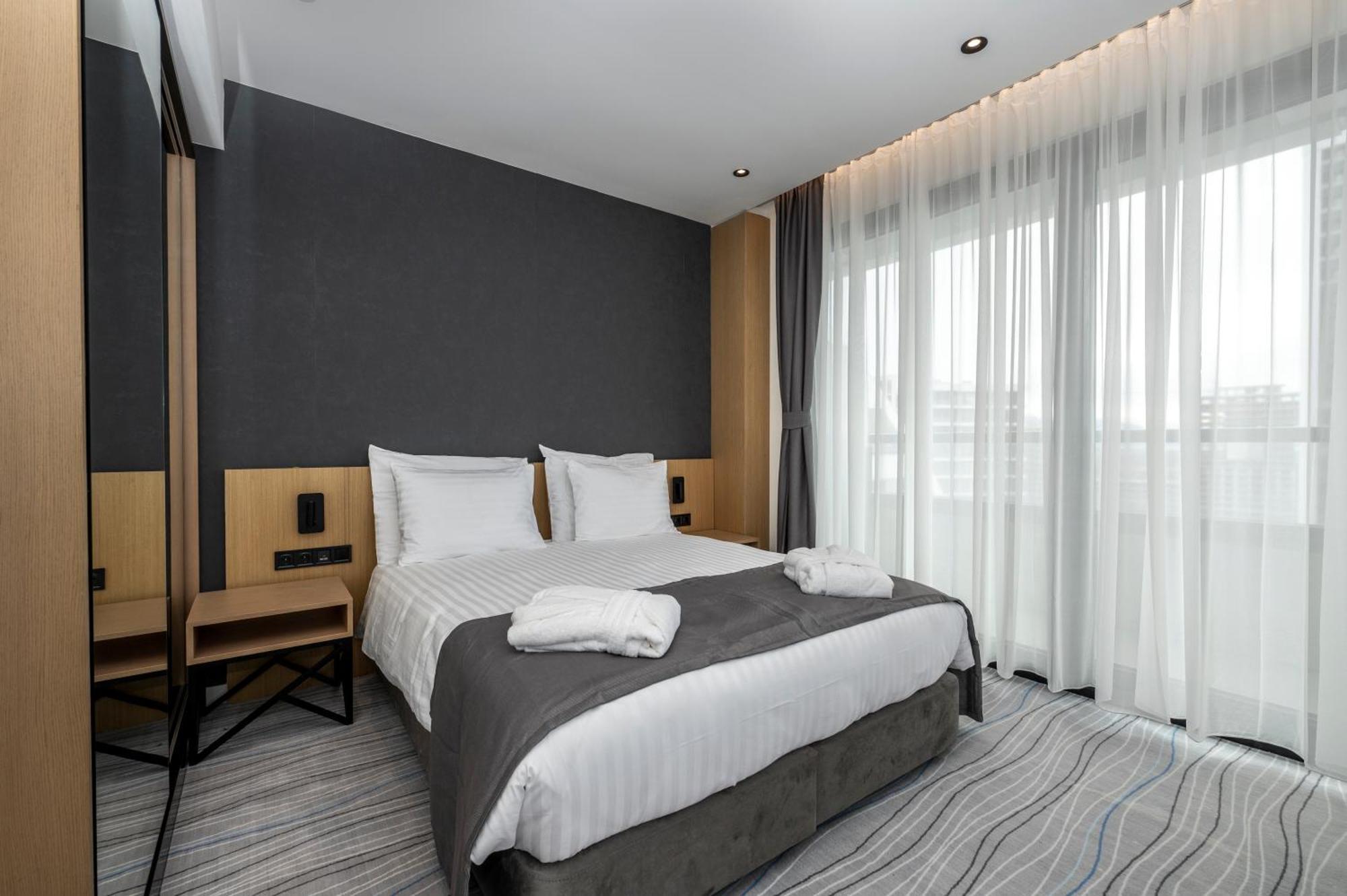The Grandeur Hotel Батуми Экстерьер фото